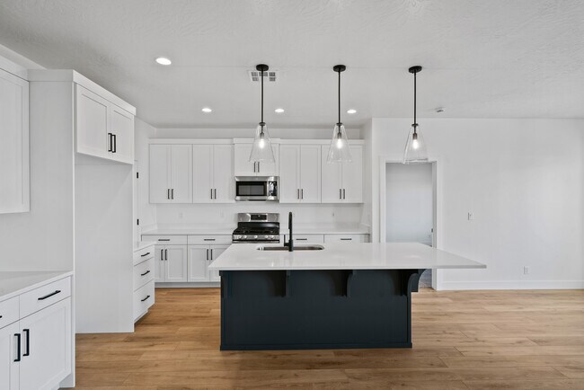 0 Desert Canyons Pkwy unit 37472989, St. George, UT 84790 - photo 3