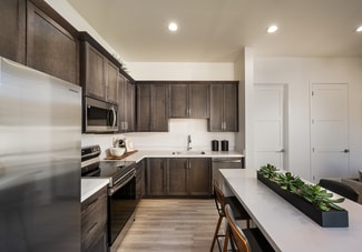 7715 N Cottton Ln, Litchfield Park, AZ 85340