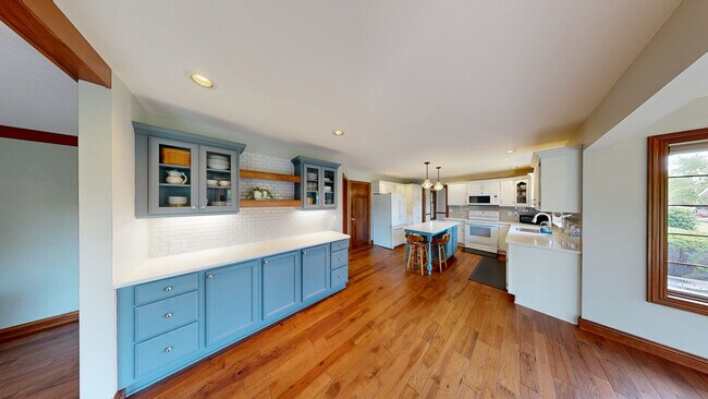 4860 Wenatchi Trail, Lima, OH 45805 - photo 2