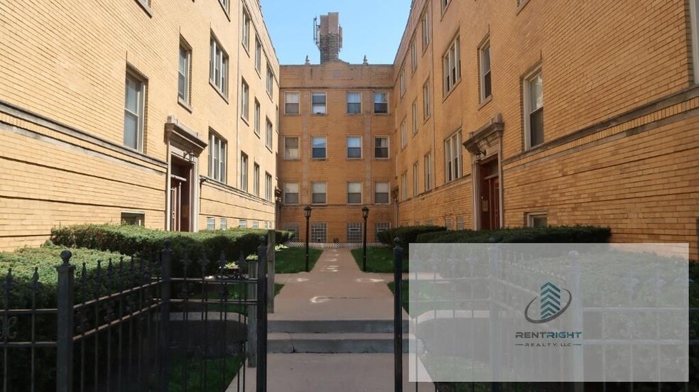 4477 N Elston Ave unit 308, Chicago, IL 60630 - photo 1