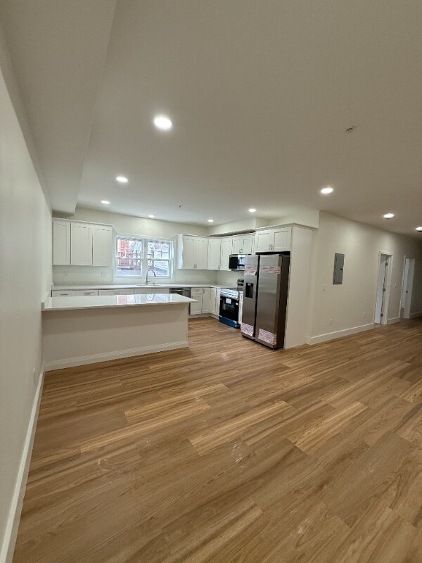 124 Abbott St, Lawrence, MA 01843 - photo 2