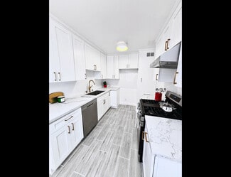 113 N Parish Place, Burbank, CA 91506