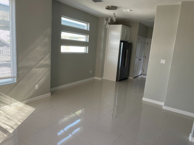 404 W St Helena Ave unit 4, Edinburg, TX 78541 - photo 5