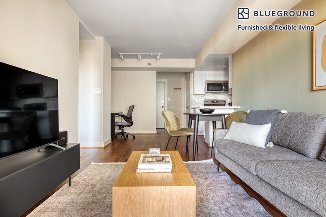 4001 N 9th St unit FL14-ID584, Arlington, VA 22203 - photo 3