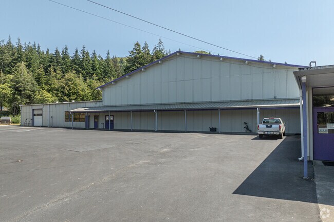 Pacific High School is public high school in Port Orford OR.