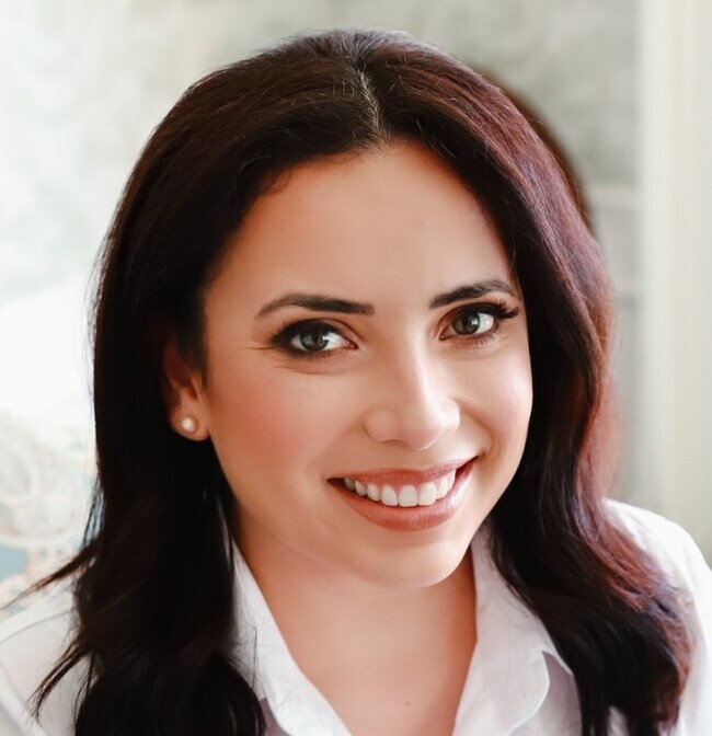 Anita Aguilar Real Estate Agent in San Diego, CA