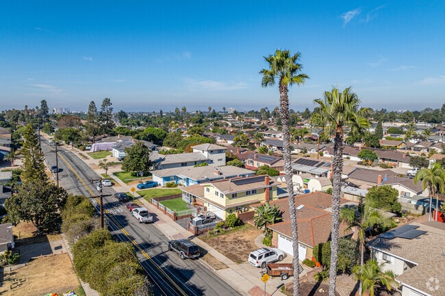 Harborside strides mountains to the east and the San Diego Bay to the west.