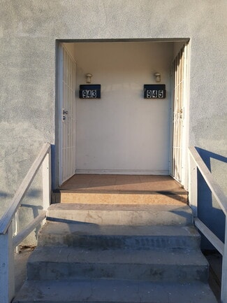 941 E 52nd Place Unit 943, Los Angeles, CA 90011