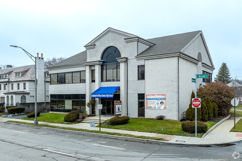 The Academy for Urban Scholars is located in Woodland Park, Columbus Ohio.