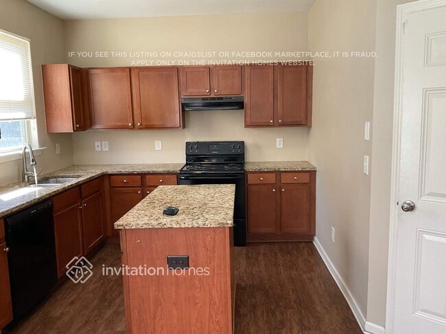 1896 Logan Ridge Cir, Loganville, GA 30052 - photo 4