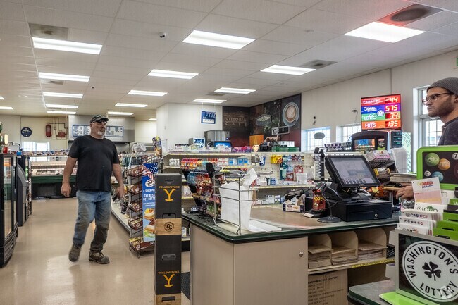 Baker’s Corner Store on Ocean Beach Highway is a favorite convenience store near Bunker Hill.