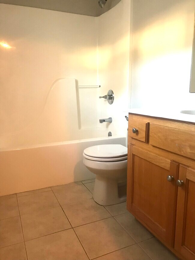 2702 Lantern Walk SE, Huntsville, AL 35803 - photo 7