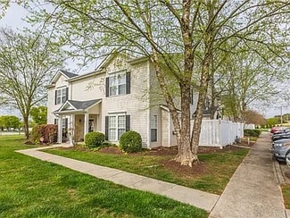 707 Geoffrey Way, Kernersville, NC 27284