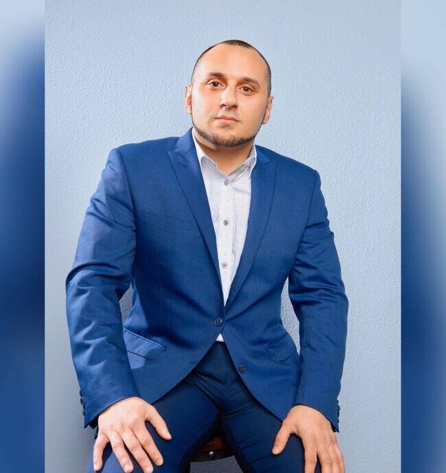 Agent Photo