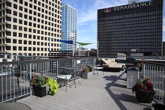 110 N 3rd St unit 711, Columbus, OH 43215 - photo 3