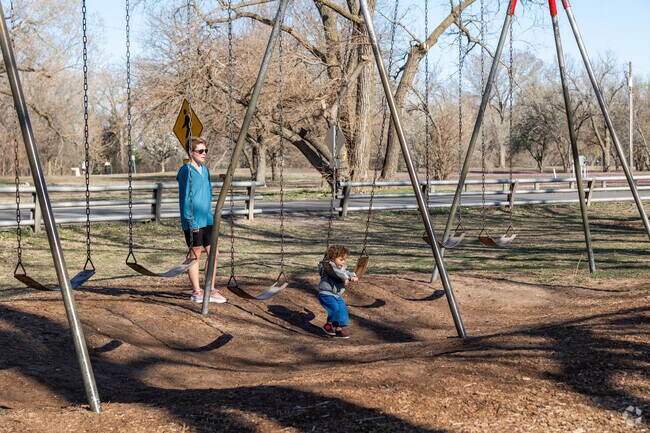 Bradford-Sterling Farms is located near Sedgwick County Park.