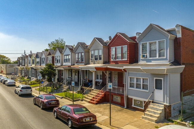 Two-story rowhomes with colonial architecture features in Southwest Schuylkill.