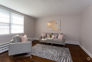 958 Hale St, Pottstown, PA 19464