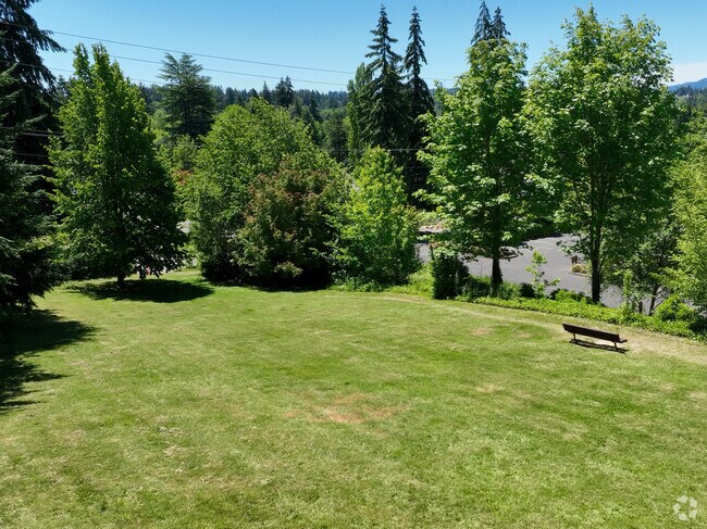 Madison Scenic Park lives up to its name in the Eastside neighborhood.