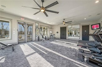 857 Crystal Lake Pkwy, Hoschton, GA 30548