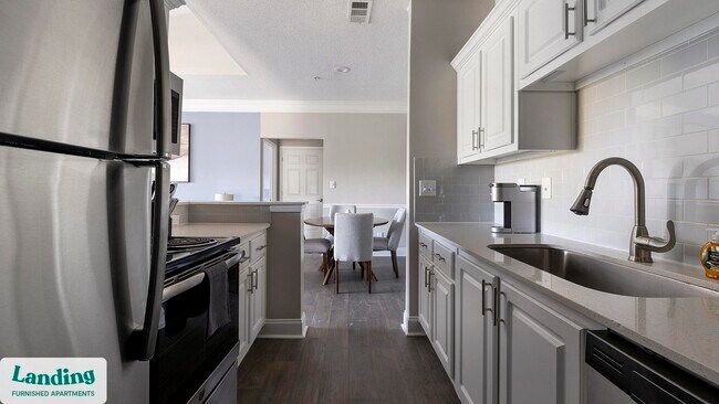 100 Crossing Blvd unit 907, McDonough, GA 30253 - photo 6