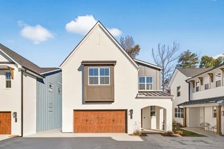 520 Zinc Dr, Tega Cay, SC 29708