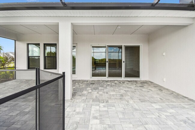 18057 Foxtail Loop, Venice, FL 34293 - photo 4