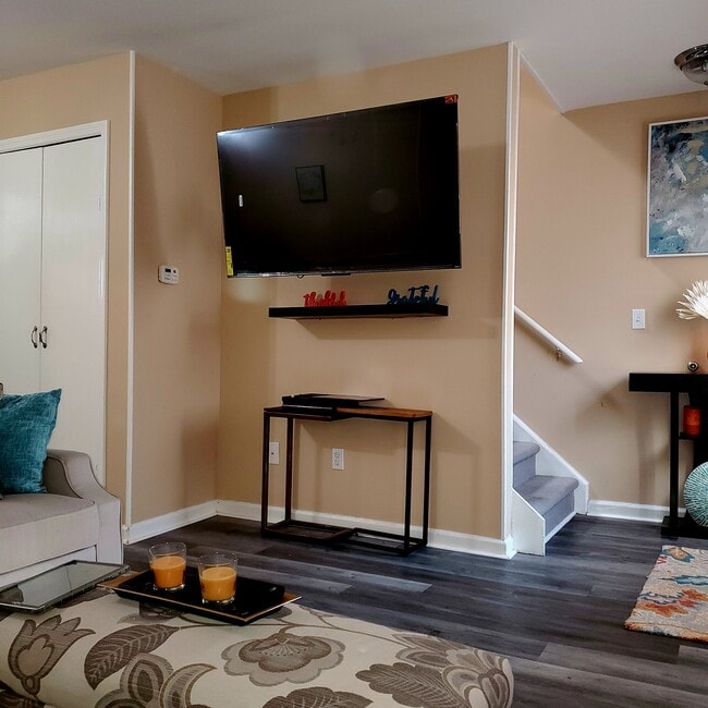 130 S Pearl St, Albany, NY 12202 - photo 6