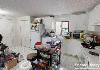 34 Elmer St, Cambridge, MA 02138