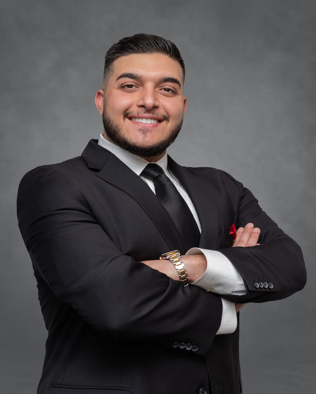 Agent Photo