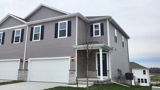 4771 172nd St, Urbandale, IA 50323