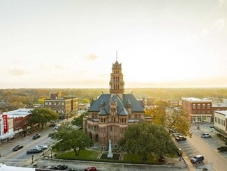 221 Wintergrass, Waxahachie, TX 75165