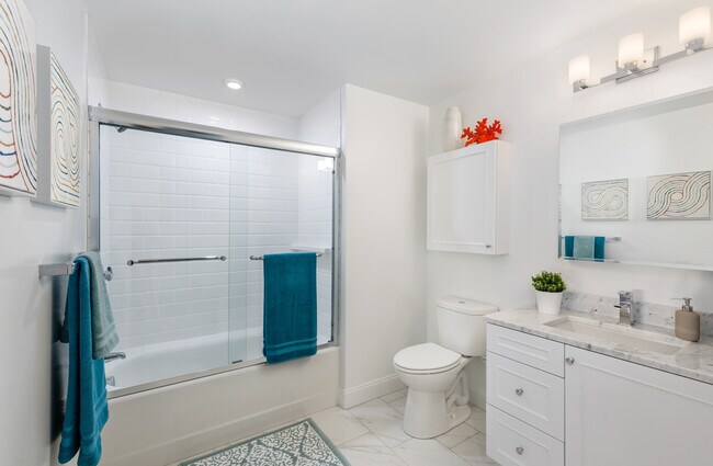 120 Gerry Rd unit 103, Chestnut Hill, MA 02467 - photo 6