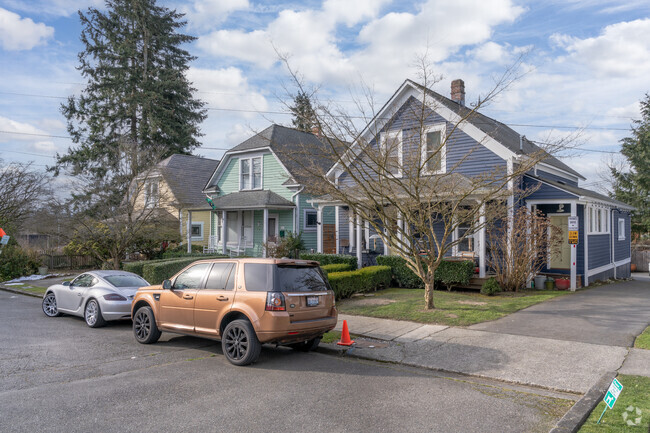 Meticulously designed Craftsman homes are a popular choice in Snohomish.
