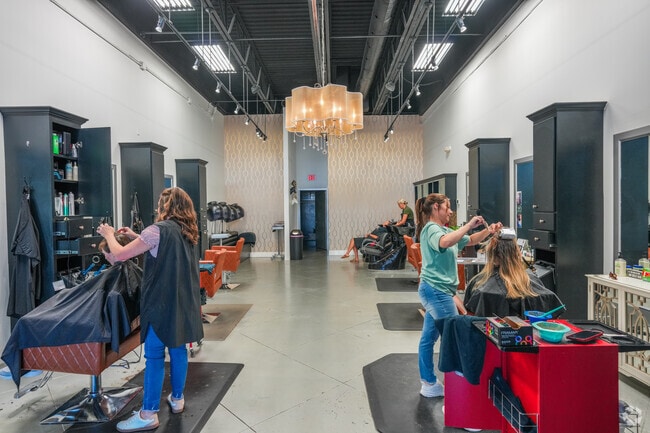 Salon Bar Hair Lounge is a full-service salon in Arnold Line, offering a wide range of services.