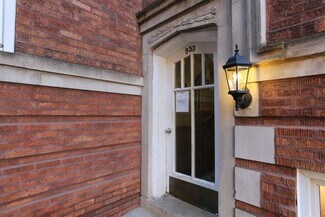 953 W Cornelia Ave Unit A08C, Chicago, IL 60657