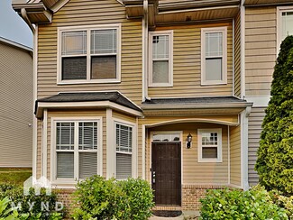 6204 Ellenwood Dr, Rex, GA 30273