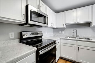 119 Monahan Dr, Fort Walton Beach, FL 32547