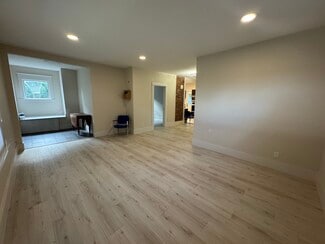 3617 N 7th St, Tacoma, WA 98406