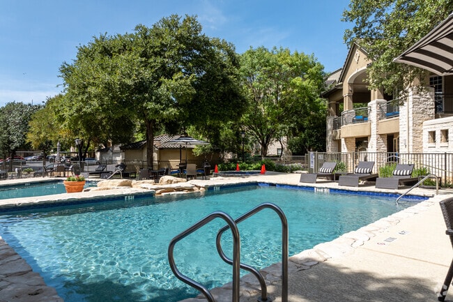 Gables at the Terrace, Austin, TX 78746 - photo 2
