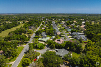 Tomoka Oaks