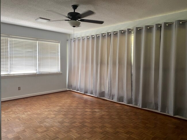 5820 7th Ave S, Birmingham, AL 35212 - photo 6