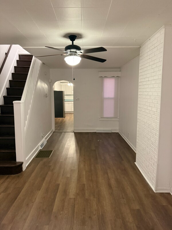 526-14-1/2 S 14 1 2 St, Reading, PA 19602