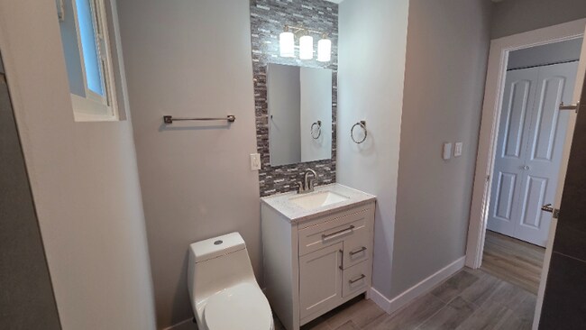 8023 W Churchill Ave unit 1, Niles, IL 60714 - photo 6