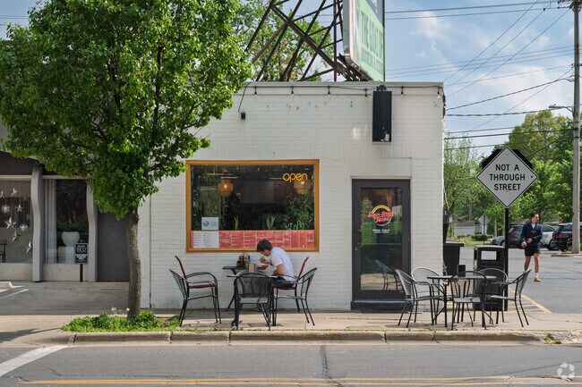Super Street Tacos La Crosse has the best tacos in Grandview Emerson.