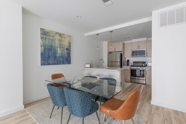 300 Marshall Dr unit FL5-ID1041930P, Hoboken, NJ 07030 - photo 3