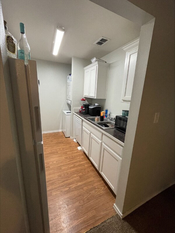 852 W Vanderbilt St unit 1202, Stephenville, TX 76401 - photo 6