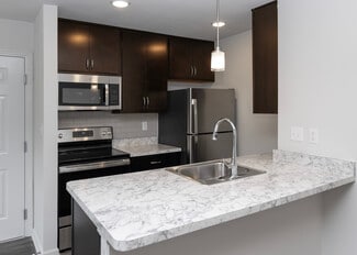 151 Versailles, Cincinnati, OH 45240