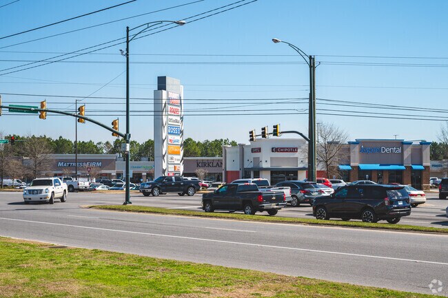 Commuting to City Center via Airport Blvd. is how many Kimberline residents get to work.