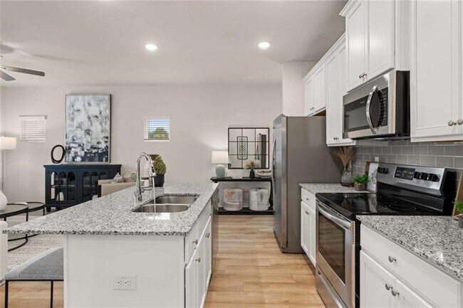 1041 Merritt Dr, Villa Rica, GA 30180 - photo 4